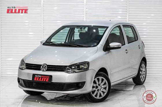 VOLKSWAGEN FOX 1.0 MI 8V FLEX 4P MANUAL VOLKSWAGEN FOX 1.0 MI 8V FLEX 4P MANUAL